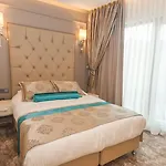 酒店 格拉扎公园酒店 3*