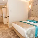 酒店 格拉扎公园酒店 3*