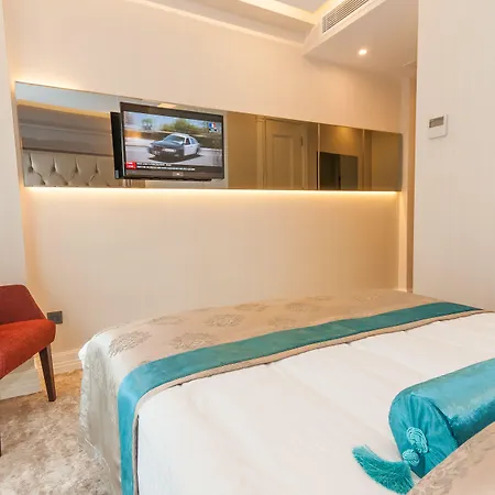 格拉扎公园酒店