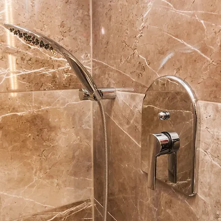 格拉扎公园酒店 酒店 3*