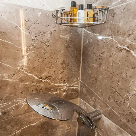 格拉扎公园酒店 3*