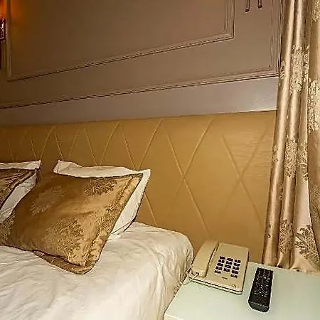 格拉扎公园酒店