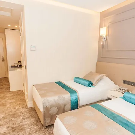 Park Grazza Hotel 3*