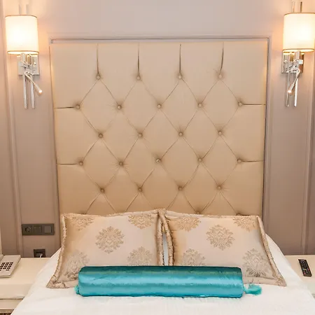 Park Grazza מלון